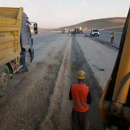 Yol çalışması ve hafriyat nakliyesi