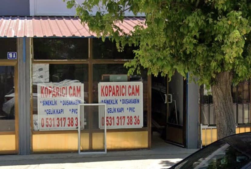 Koparıcı Cam tabela ve vitrin (Google Street View)