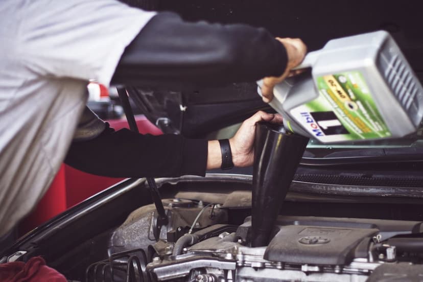Motor yağı değişimi (temsili görsel)
