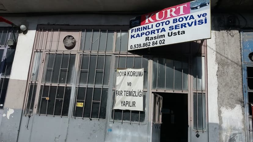 Kurt Fırınlı Oto Boya ve Kaporta Servisi tabelası (Google Maps)