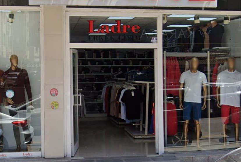 Ladre Erkek Giyim dükkân görünümü (Google Street View)