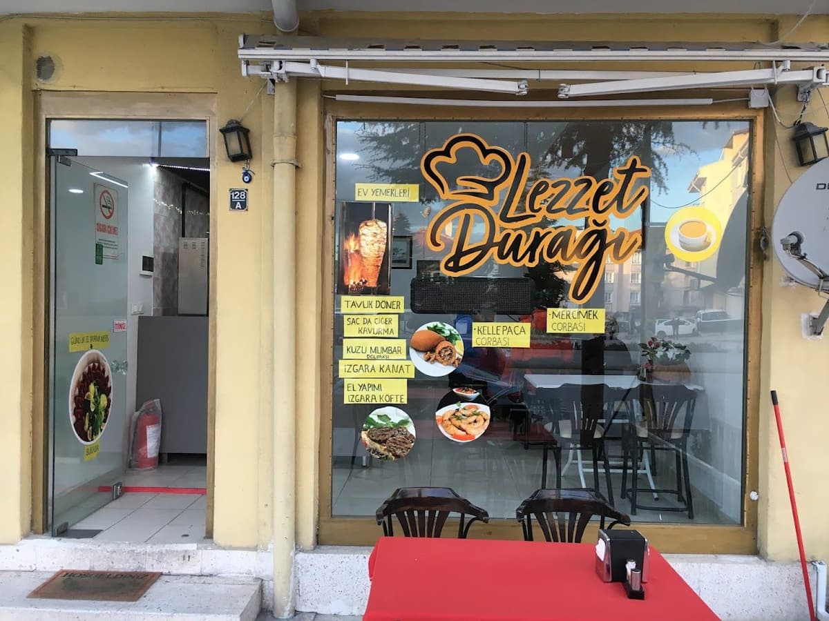 Lezzet Durağı dükkân cephesi