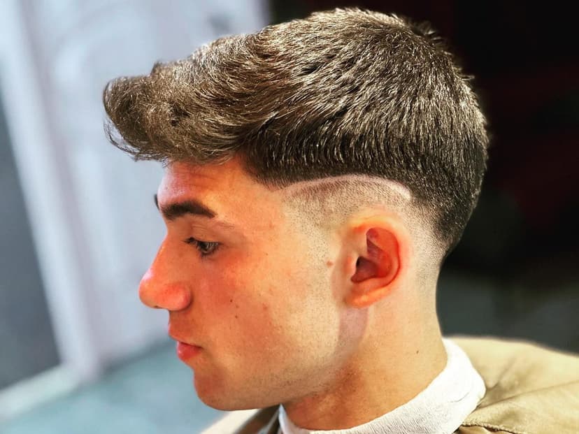 Fade geçişli kesim, profil görünüm