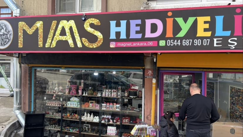 Mas Hediyelik Eşya mağaza cephesi (Google Haritalar)