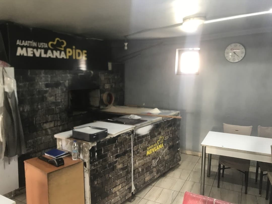 Mevlana Pide — Alaattin Usta tandır/pide fırını