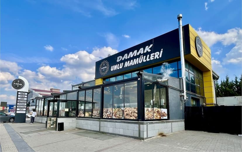 Damak Unlu Mamülleri dükkân cephesi