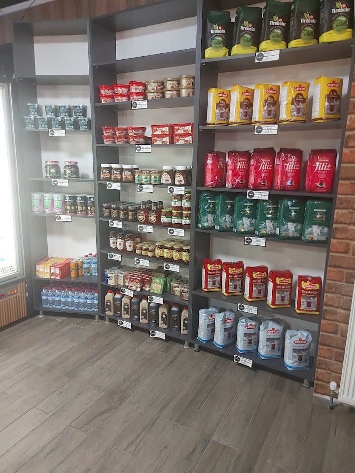 Market ve kahve/çay reyonu