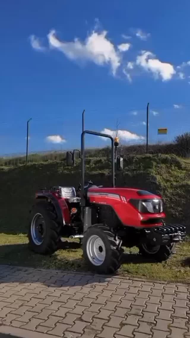 Karataş traktör açık arazide — Instagram @ankarakaratastraktor