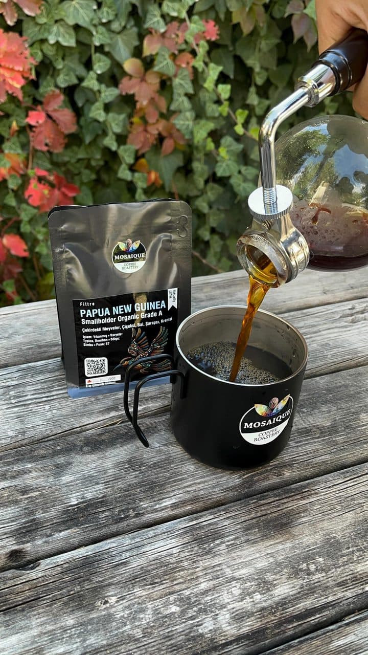 Filtre kahve demleme, Papua New Guinea harmanı — Mosaique Coffee Roastery
