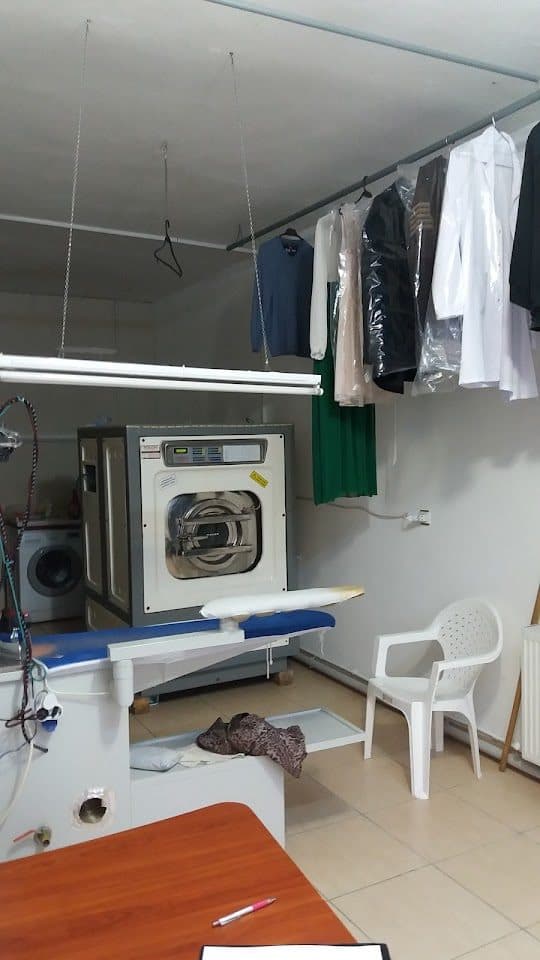 Kuru temizleme ve ütü atölyesi