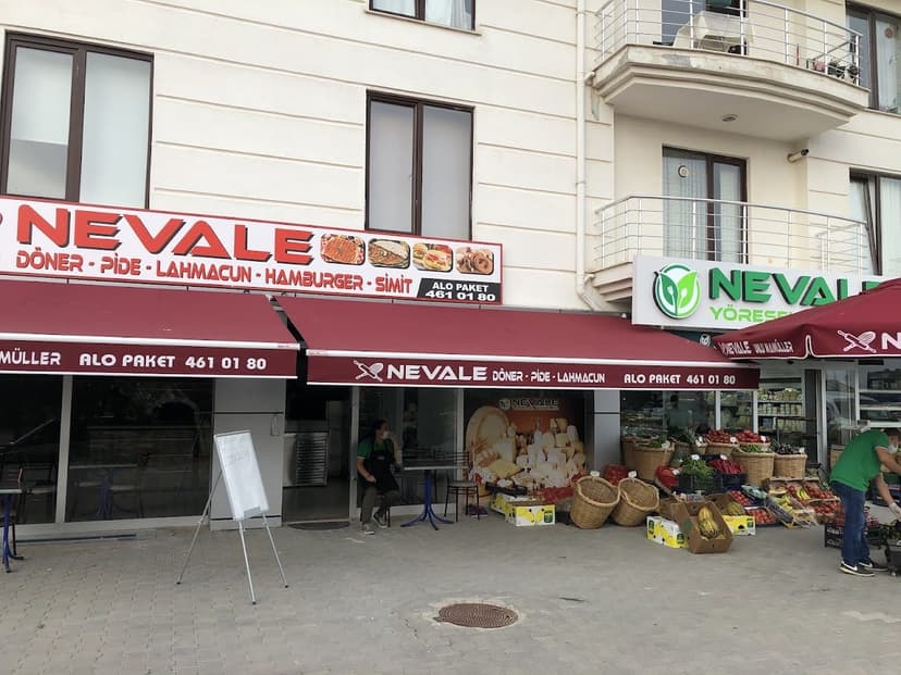 Nevale ve Nevale Yöresel Ürünler dükkân görünümü