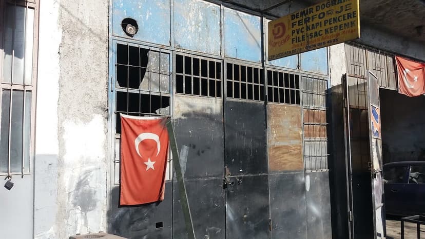 Atölye ve demir doğrama işleri
