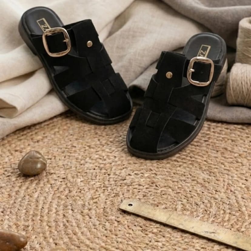 Deri terlik / sandalet modeli
