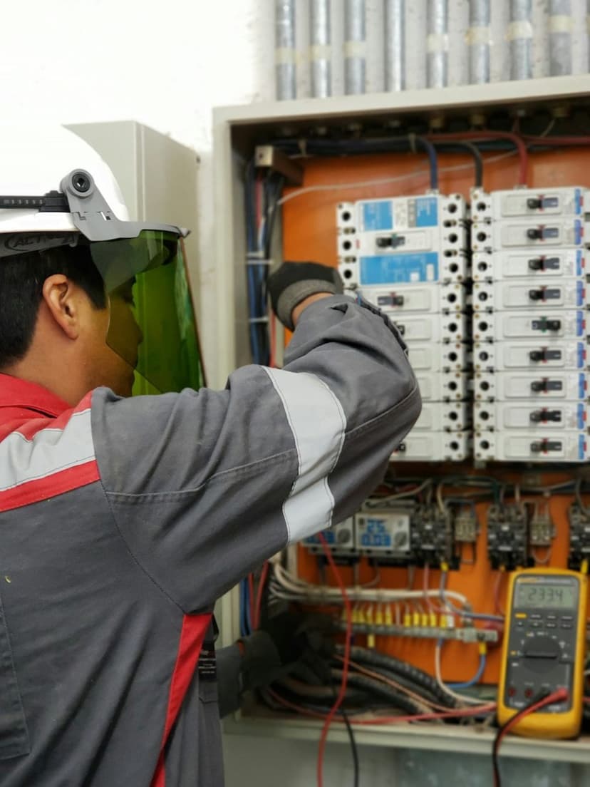 Elektrik panosu ve sigorta işleri (temsili görsel)