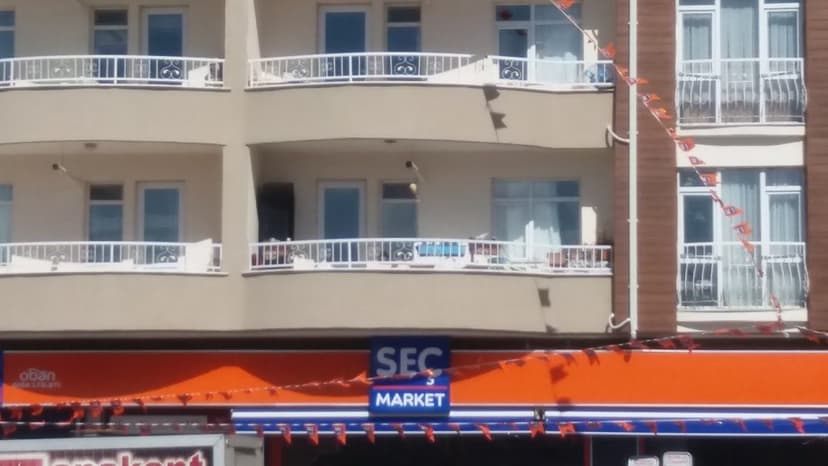 Seç Market dış cephe