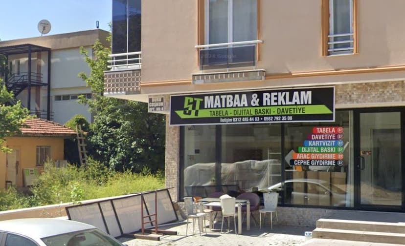 ST Matbaa & Reklam dükkân görünümü (Google Street View)