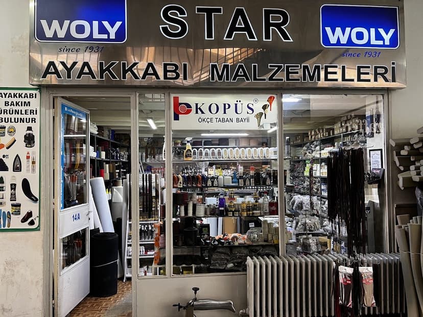 Star Ayakkabı Malzemeleri reyonu — WOLY bakım ürünleri ve KÖPÜS ökçe-taban