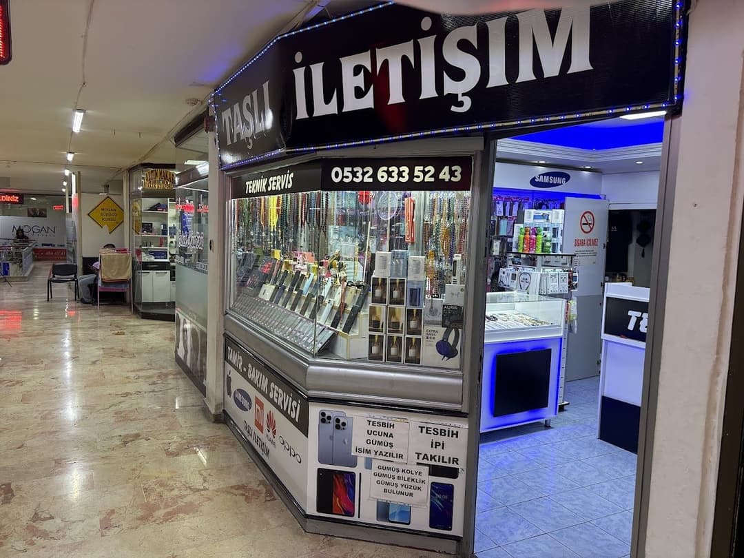 Vitrin ve teknik servis tezgâhı — Taşlı İletişim