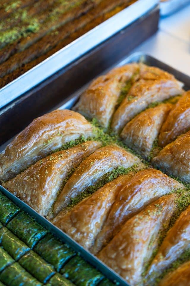 Taze fıstıklı baklava yakın çekim