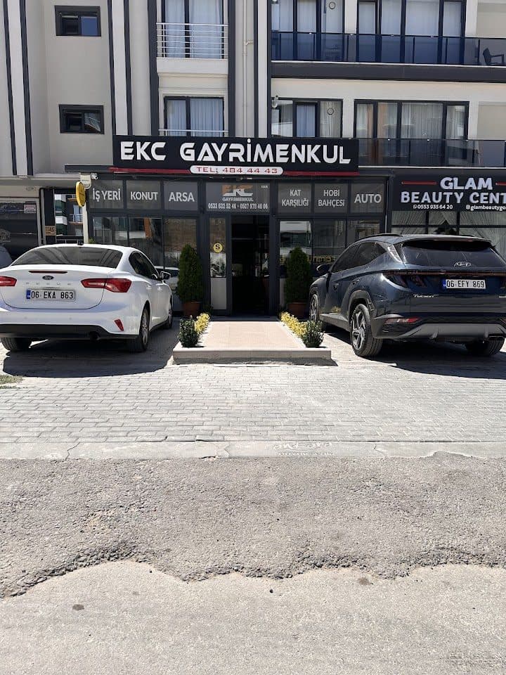 Ofis girişi