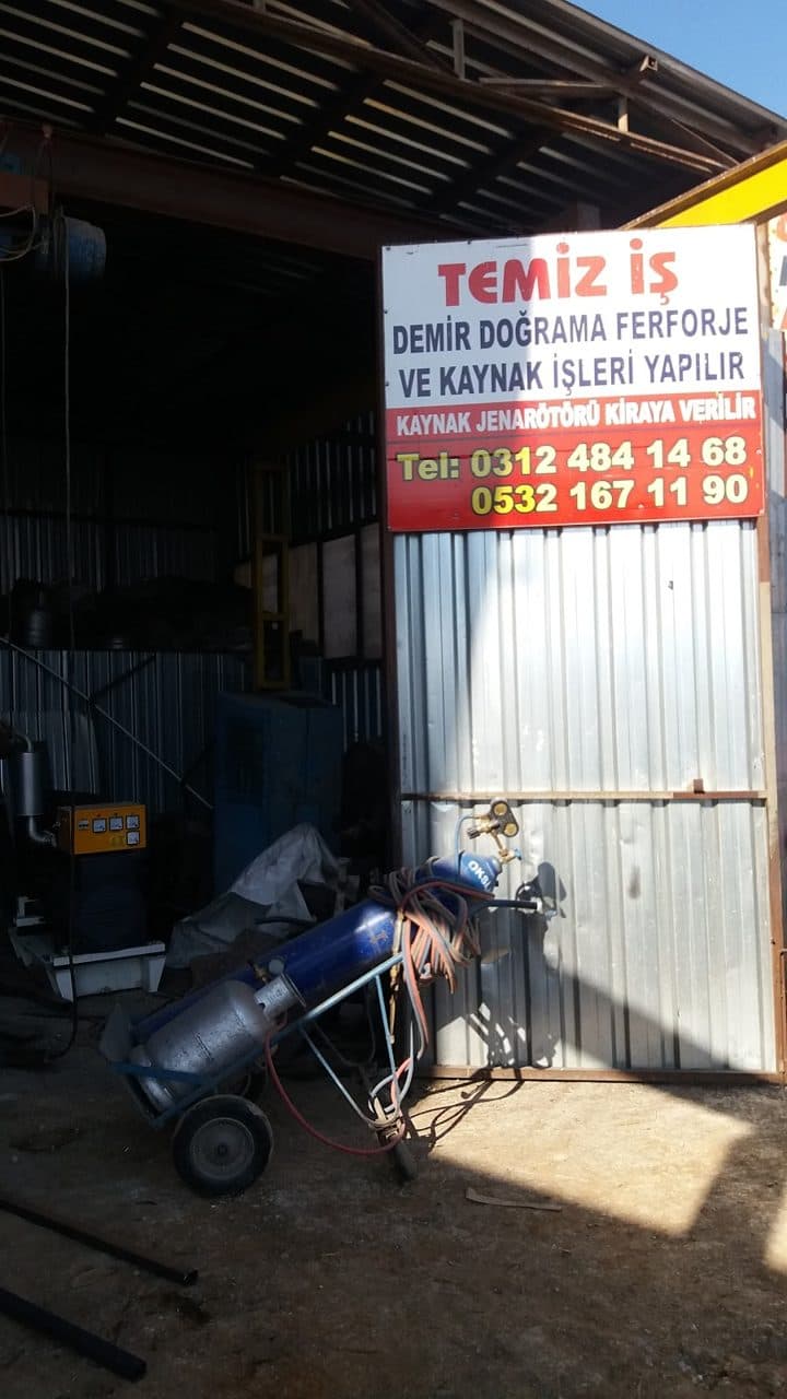 Temiz İş Kaynak & Demir Doğrama atölye girişi ve tabelası