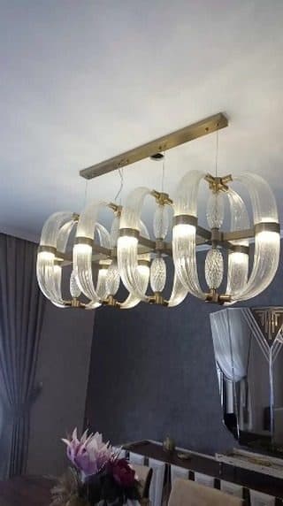 Modern cam küre sarkıt aydınlatma