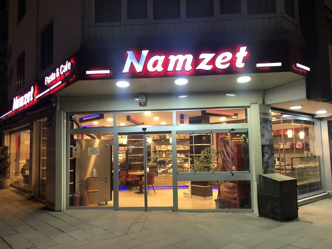 Umut Namzet Pasta Cafe dükkân görünümü