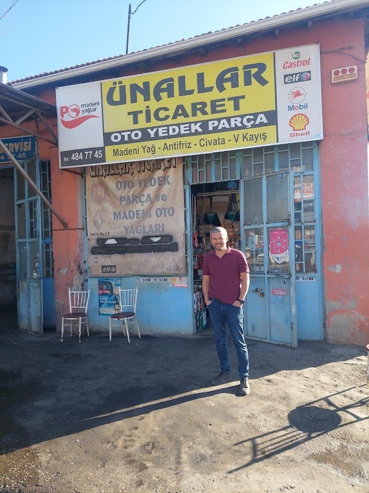 Ünallar Ticaret dükkân cephesi — Oto Yedek Parça, Madeni Yağ