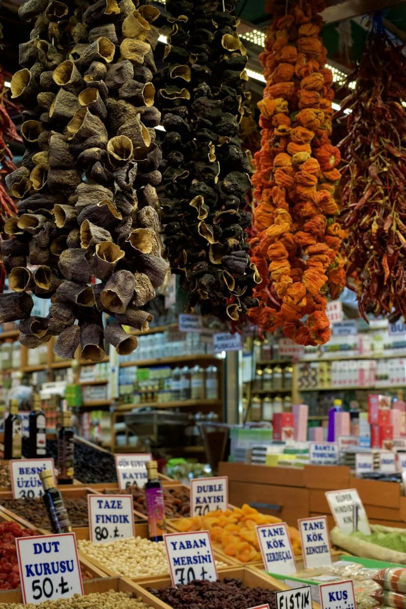 Kuruyemiş ve kuru meyve çeşitleri (temsili görsel)