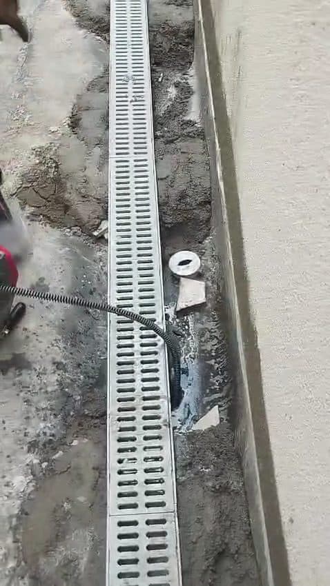 Gider hattı kazı ve boru çalışması