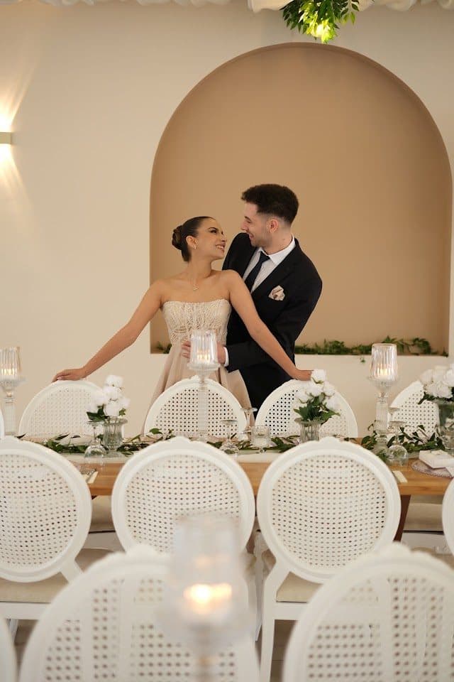 Kapalı alan tören düzeni — Vole Garden