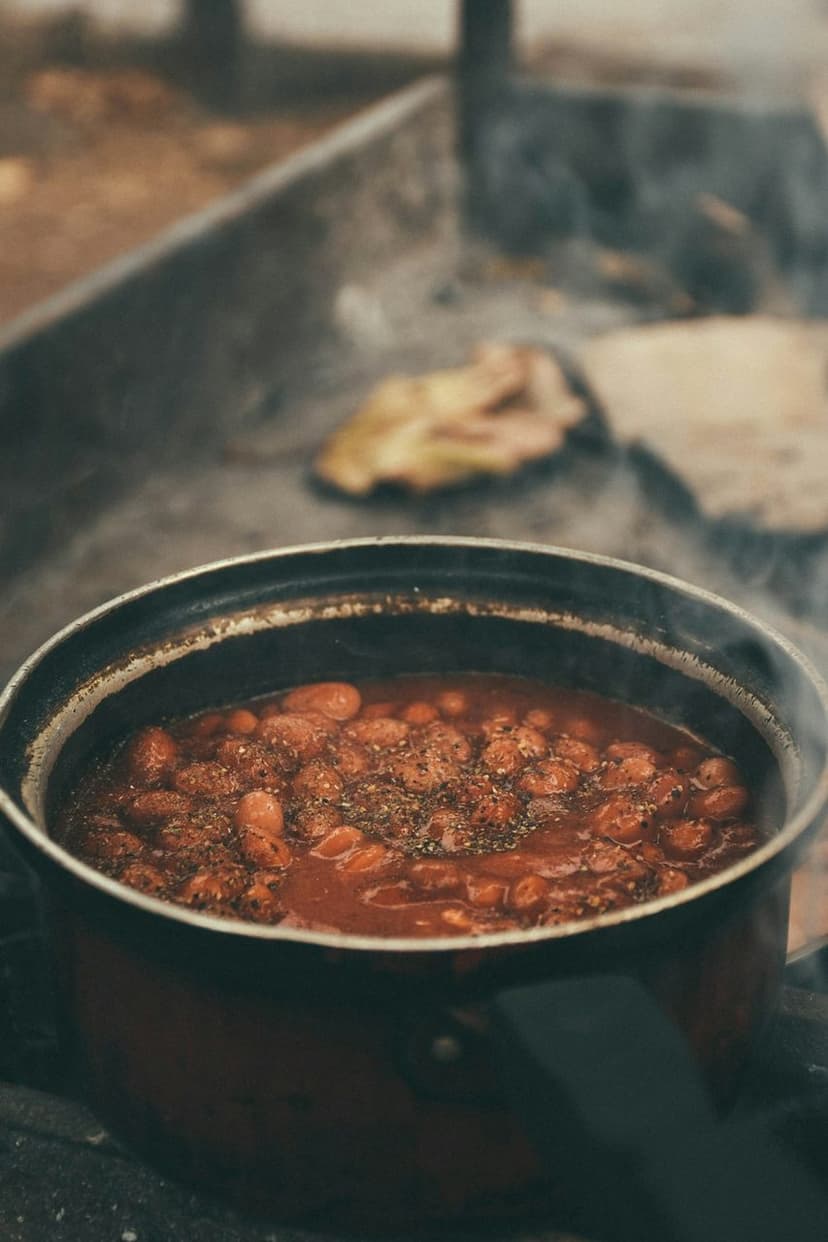 Tencerede sulu yemek (temsili görsel)