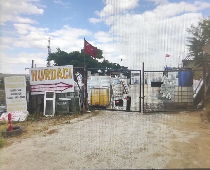 Yıldız Hurdacılık giriş ve tabela — Gölbaşı Sanayi Sitesi