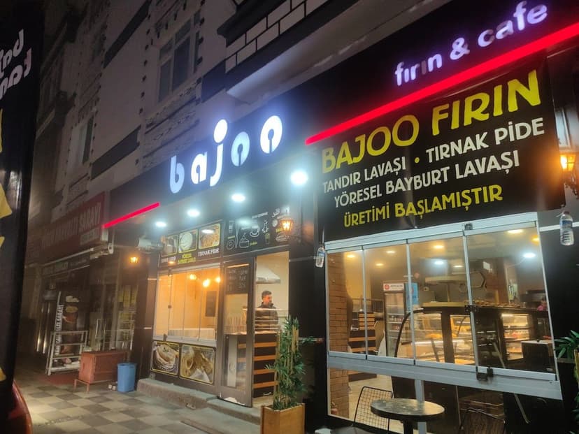 Yörem Kahvaltı Sarayı dükkân cephesi