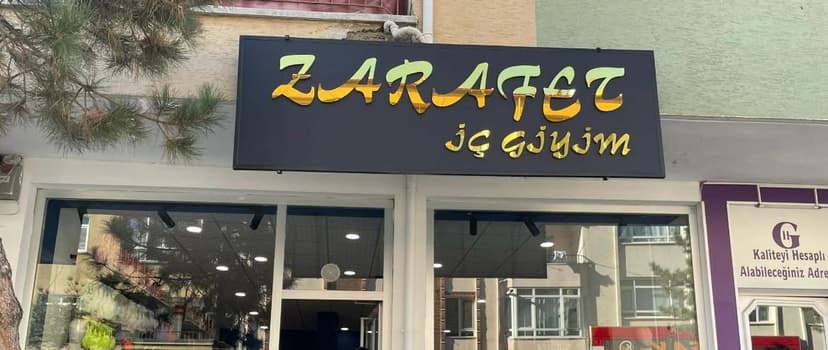 Zarafet İç Giyim mağaza tabelası ve cephesi