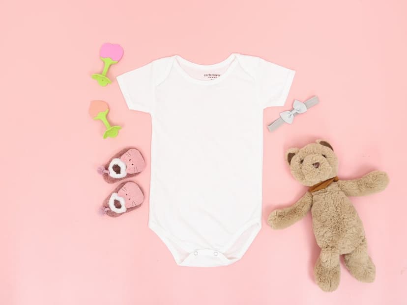 Bebek body ve oyuncak (temsili görsel)
