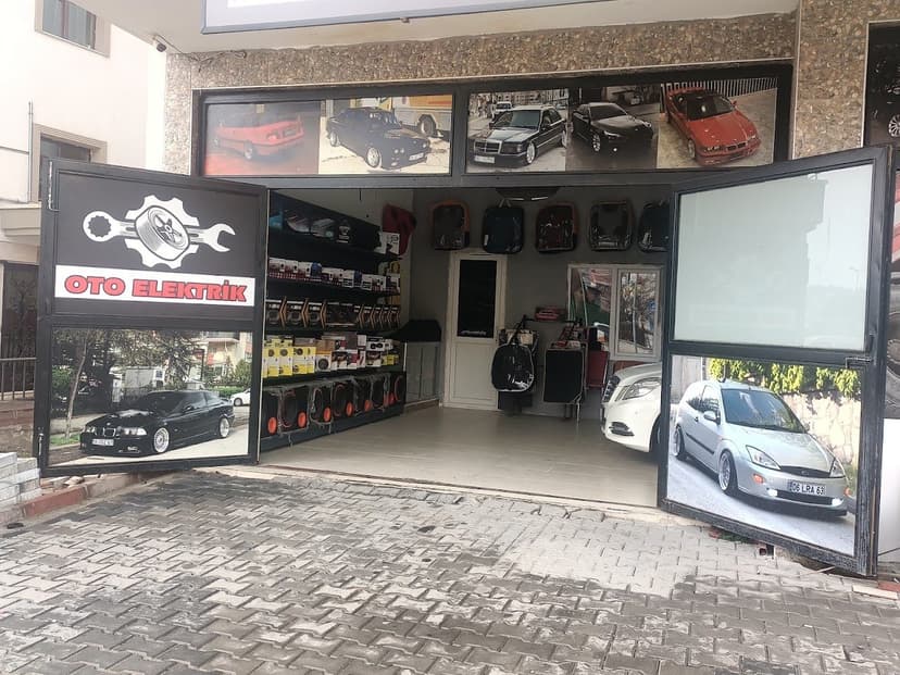 Oto elektrik servis girişi