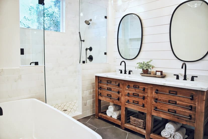 Banyo dolabı ve sıhhi tesisat (temsili görsel)