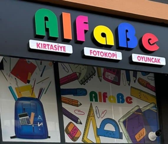Alfabe Kırtasiye dükkan cephesi
