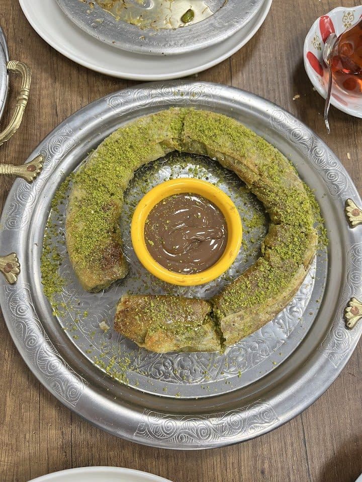 Fıstıklı künefe
