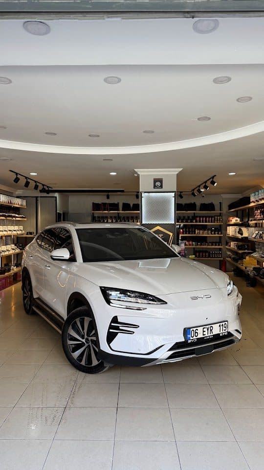 Showroomda sergilenen araç — Aydın Tuning