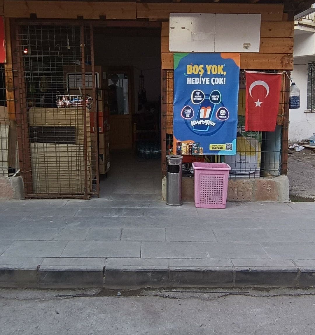 Bilal Market giriş ve cephe