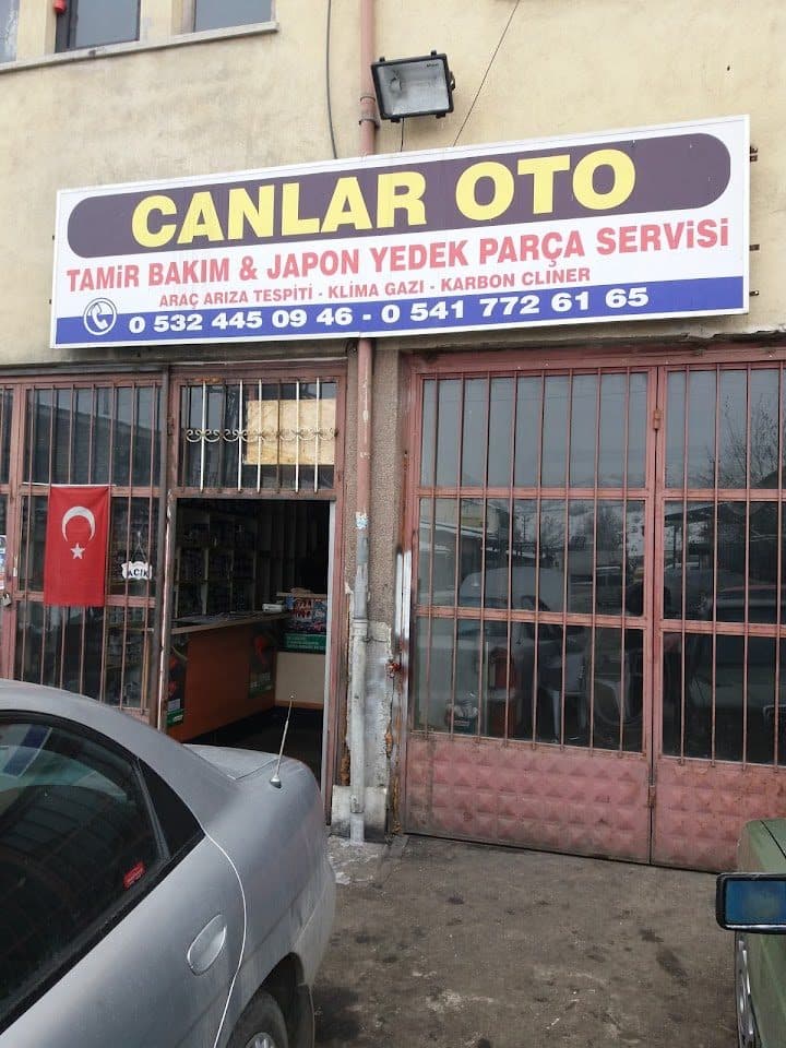 Canlar Oto dükkân görünümü ve tabelası