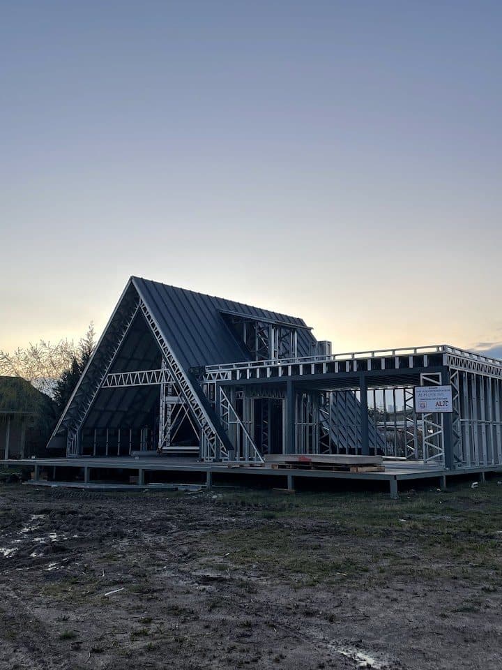 Arsa üzerinde A-frame bungalov projesi