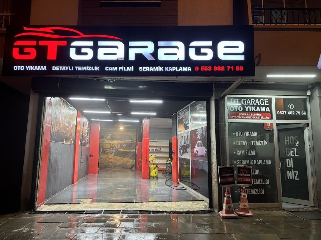 GT Garage kapalı yıkama alanı ve tabela