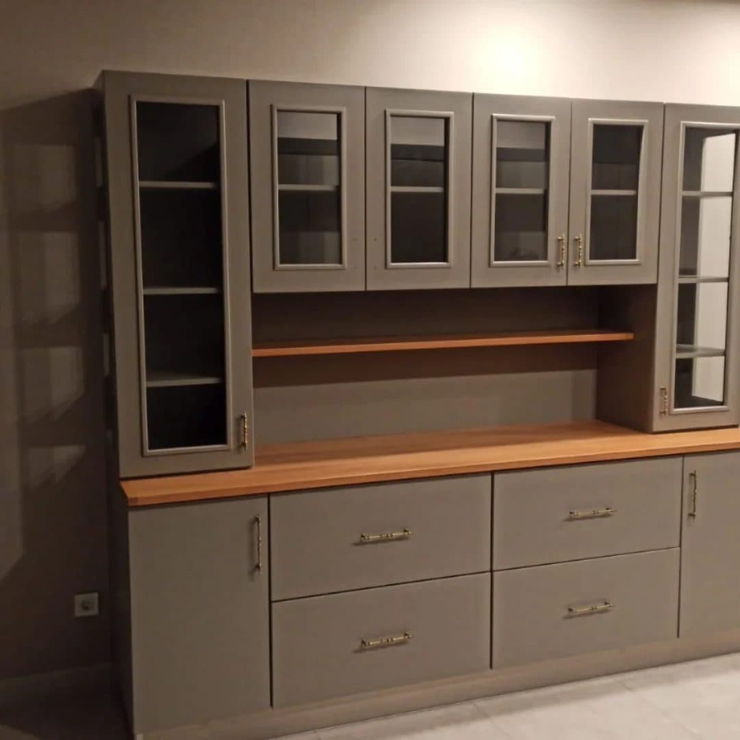 Cam vitrinli mutfak/salon dolabı