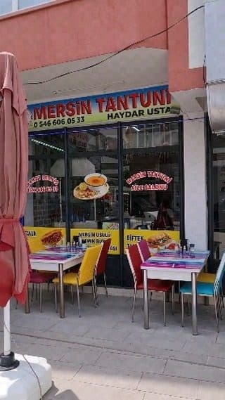 Dükkân cephesi ve teras oturma alanı (Instagram)
