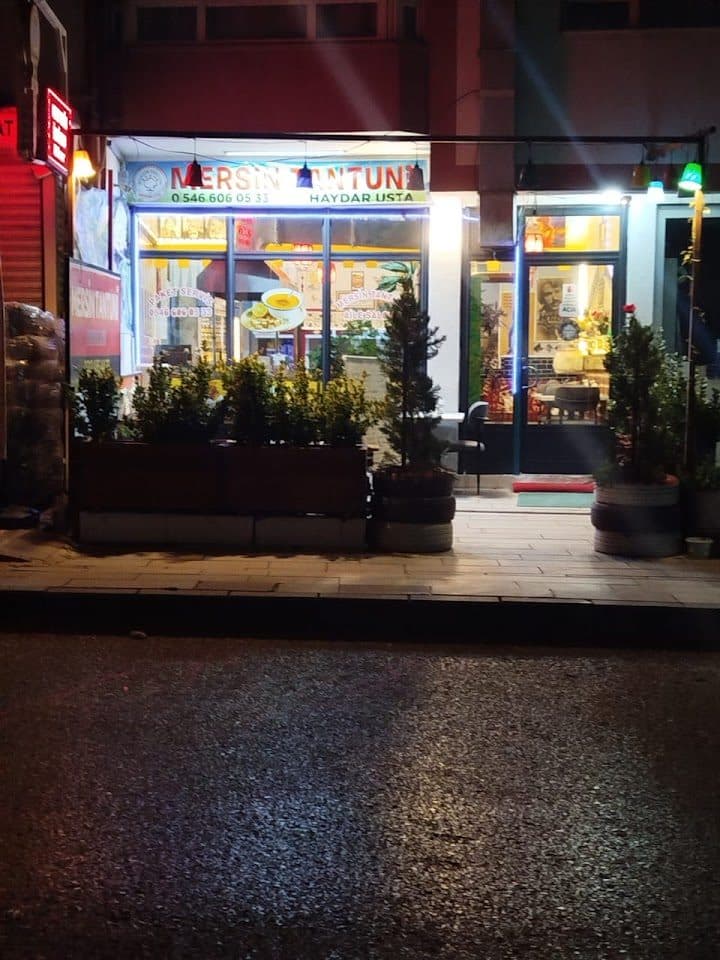 Mersin Tantuni Haydar Usta dükkân cephesi (Google Haritalar)