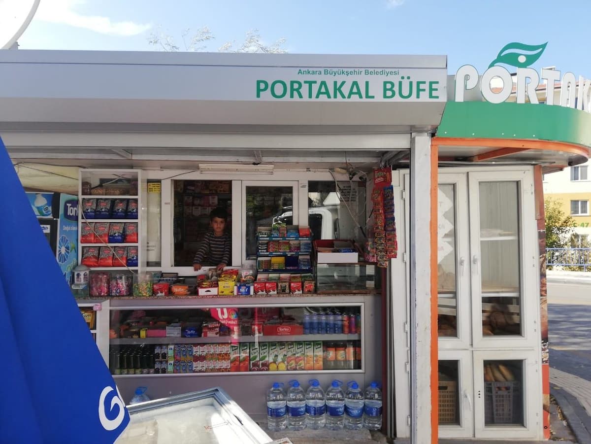 Portakal Büfe dükkân cephesi ve tabelası