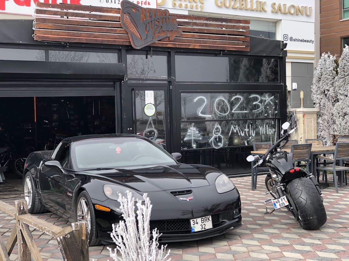 Retro Custom Garage dükkân görünümü — İncek, Gölbaşı